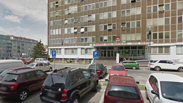 662_uradnovemesto.jpg
